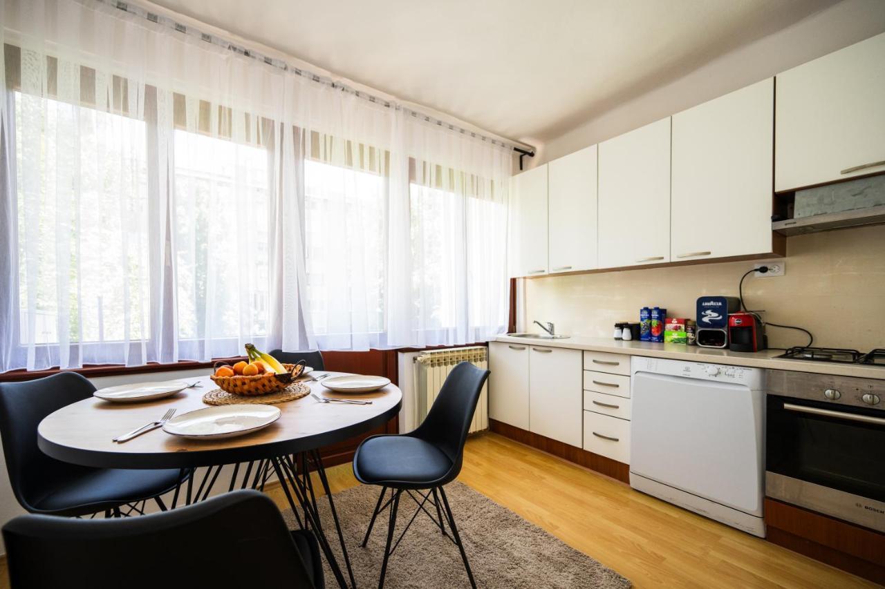 Cozy One-Bedroom Apartment Near City Center SJJ Exterior foto